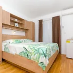 House Nikola 3*