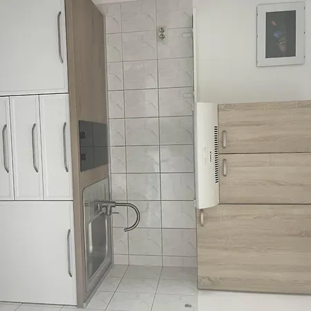 House Nikola 3* Tučepi