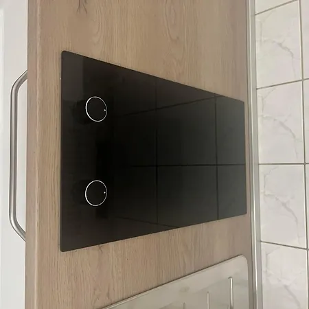 House Nikola