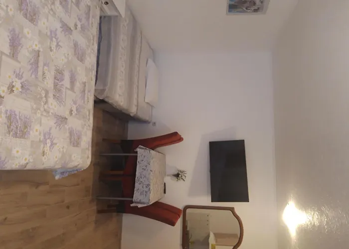 House Nikola Gasthof Tučepi